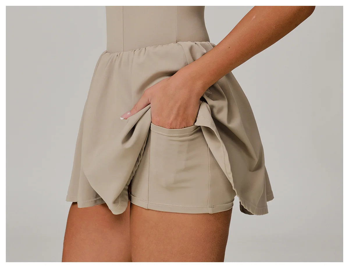 Vestido Fitness com Shorts Lily