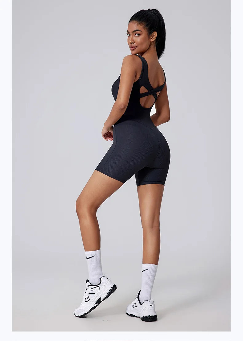 Macacão Fitness, Macaquinho de Academia, Moda Fitness, Legging de Academia, Legging Fitness, Macaquinho Fitness, Macaquinho Esportivo, Macacão de Academia, Macaquinho de Yoga, Macacão de Yoga, Roupa Para Academia, Roupa de Academia, Roupas Fitness, Maluh Fit