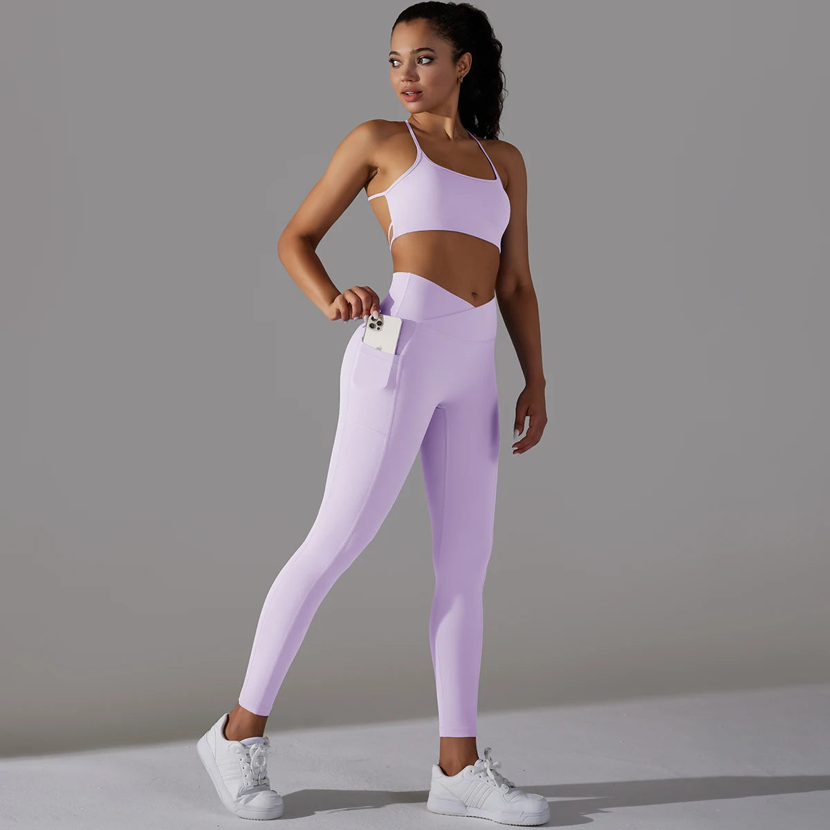 Legging Sem Costura, Legging Com Bolsos, Legging de Corrida, Legging Para Corrida, Top Sem Costura, Top Alta Sustentação, Sutiã Esportivo, Top de Academia, Top Fitness, Top Esportivo, Roupa de Yoga, Calça de Ginástica, Calça de Academia, Moda Fitness, Legging de Academia, Legging Fitness, Roupa Para Academia, Roupa de Academia, Roupas Fitness, Legging, Top Para Academia, Conjunto Para Academia, Maluh Fit