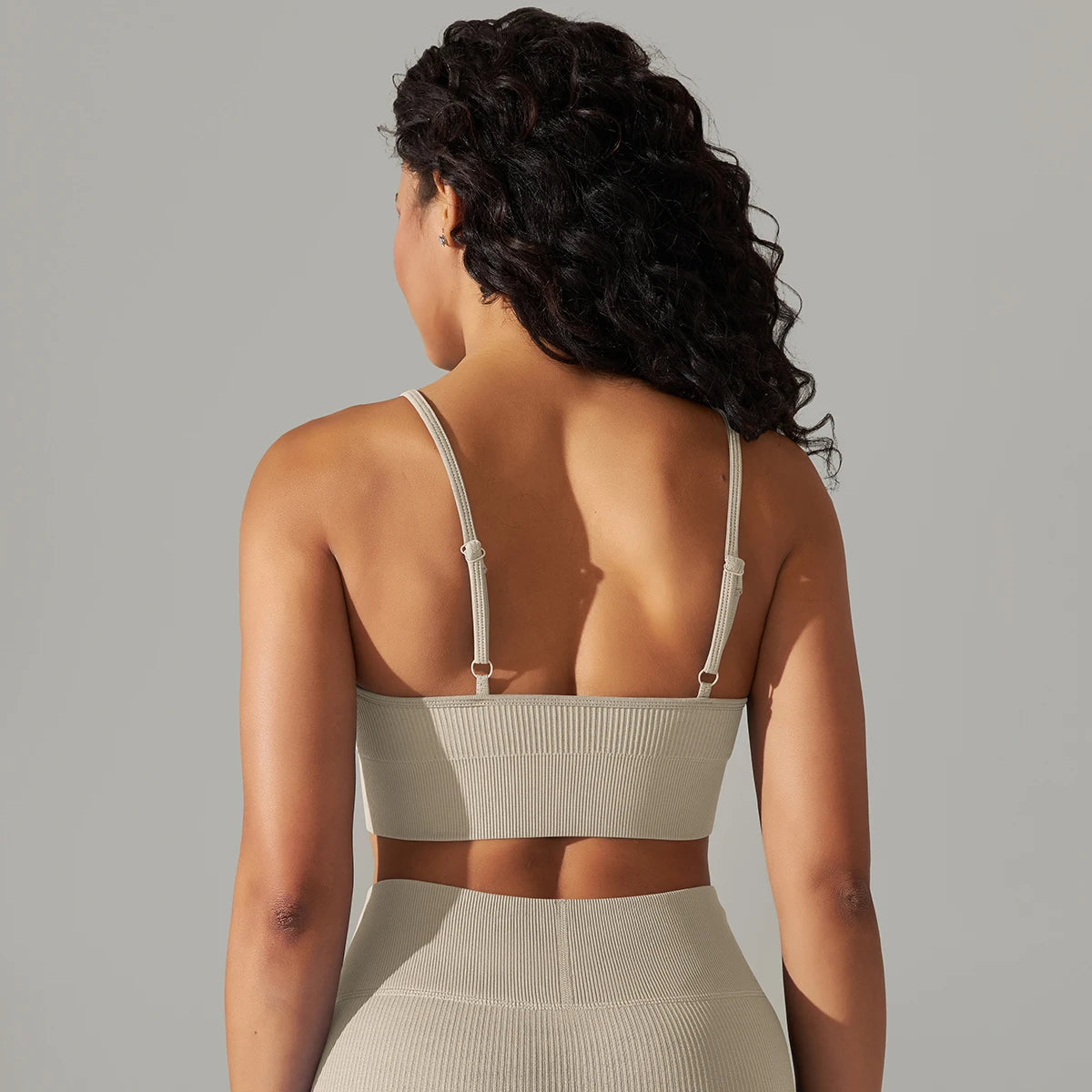 Top de Academia, Top Fitness, Top Esportivo Alta Sustentação, Top de Ginástica, Roupa de Yoga, Calça de Ginástica, Calça de Academia, Macaquinho de Academia, Moda Fitness, Legging de Academia, Roupa Para Academia, Roupa de Academia, Roupas Fitness, Legging, Top Para Academia, Conjunto Para Academia, Maluh Fit