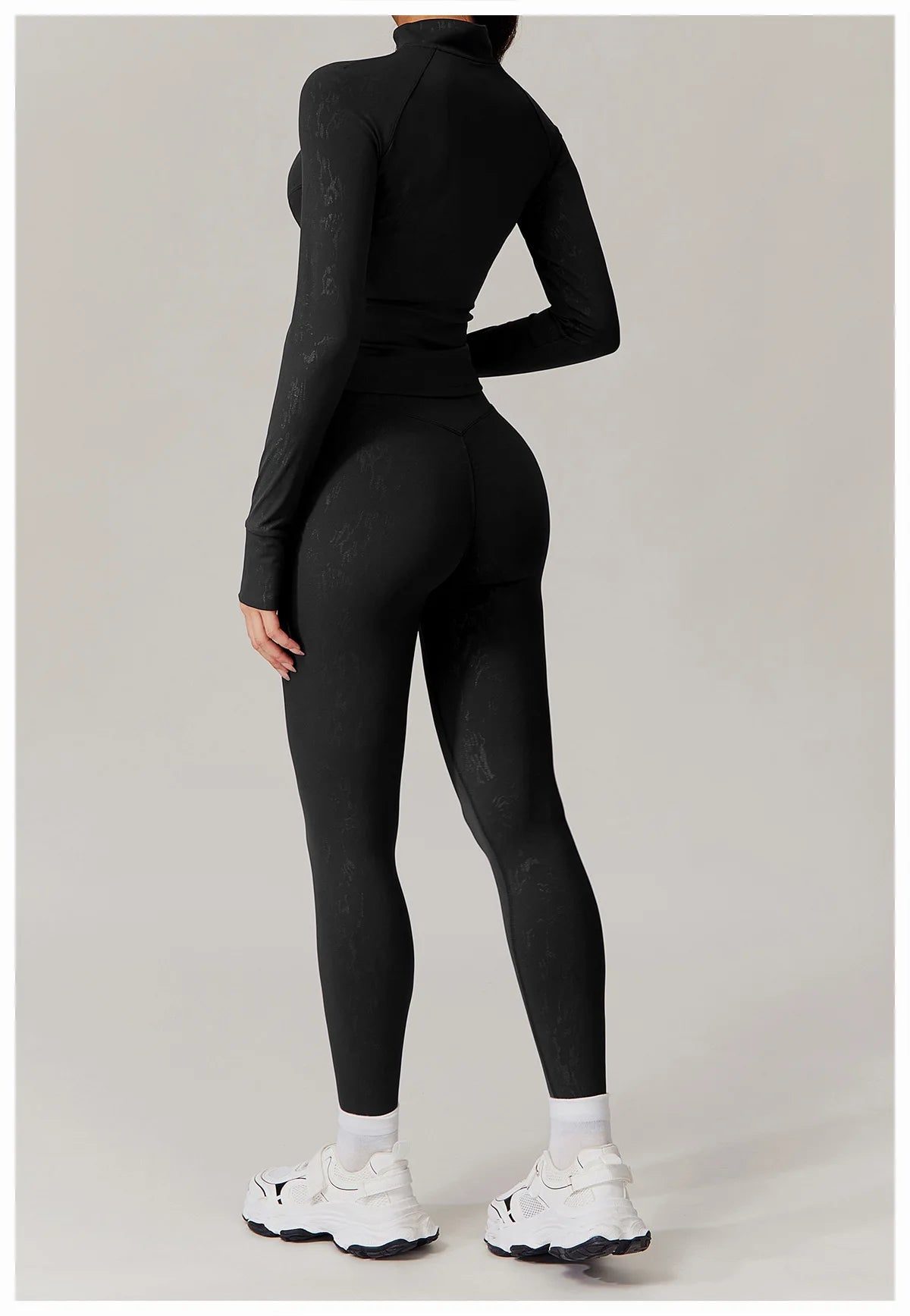 Jaqueta Esportiva de Corrida, Jaqueta de Corrida, Jaqueta Para Corrida, Jaqueta Esportiva, Jaqueta de Moletom, Moletom de Zíper, Jaqueta de Academia, Roupas Para Academia, Roupas de Academia, Moda Fitness, Jaqueta Ginástica, Maluh Fit.