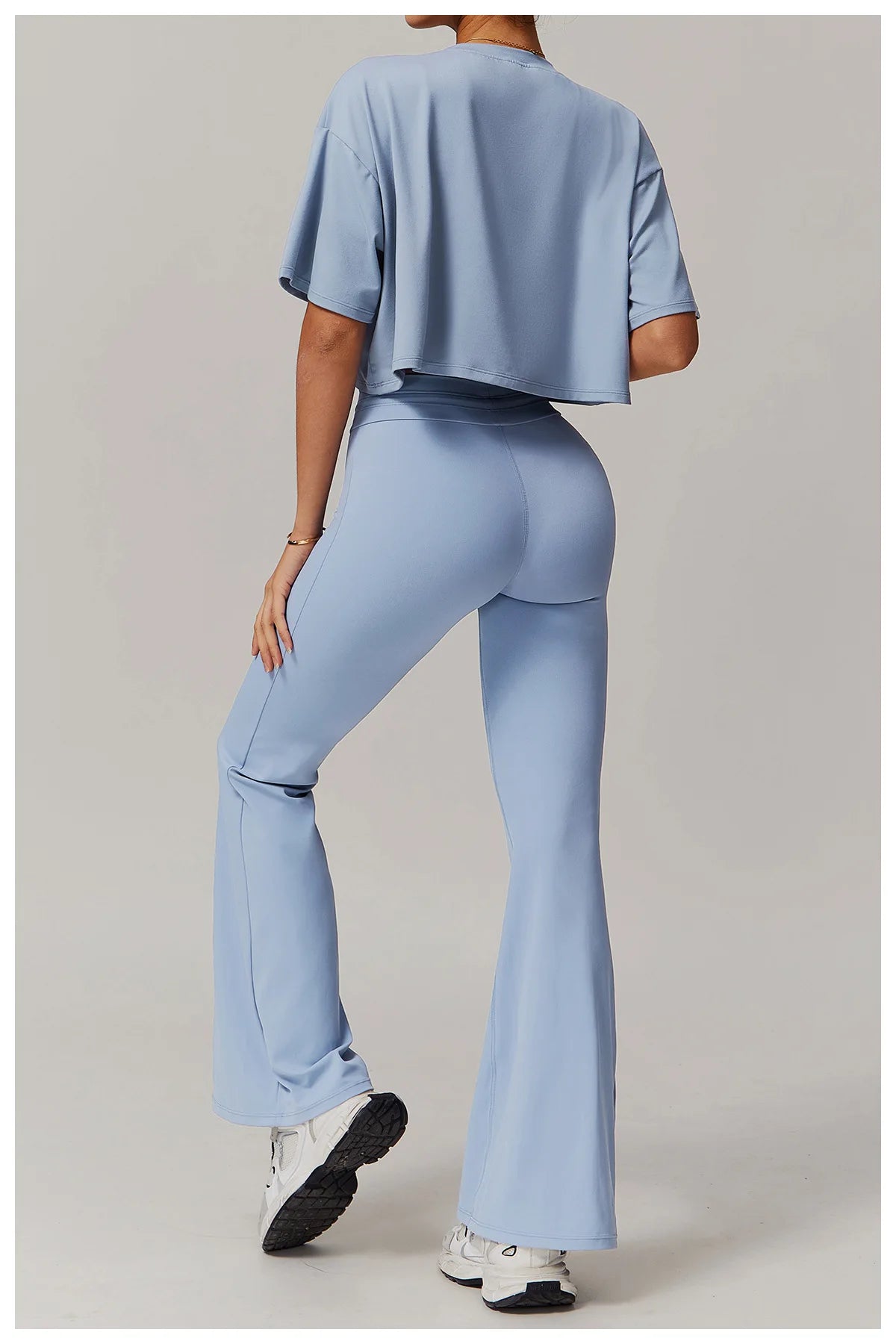 Roupa de Yoga, Calça Flare, Calça Confortável, Calça de Ginástica, Calça de Academia, Macaquinho de Academia, Moda Fitness, Legging de Academia, Legging Fitness, Macacão de Academia, Macacão de Yoga, Roupa Para Academia, Roupa de Academia, Roupas Fitness, Roupa de Ginástica, Roupa Para Ginástica, Maluh Fit