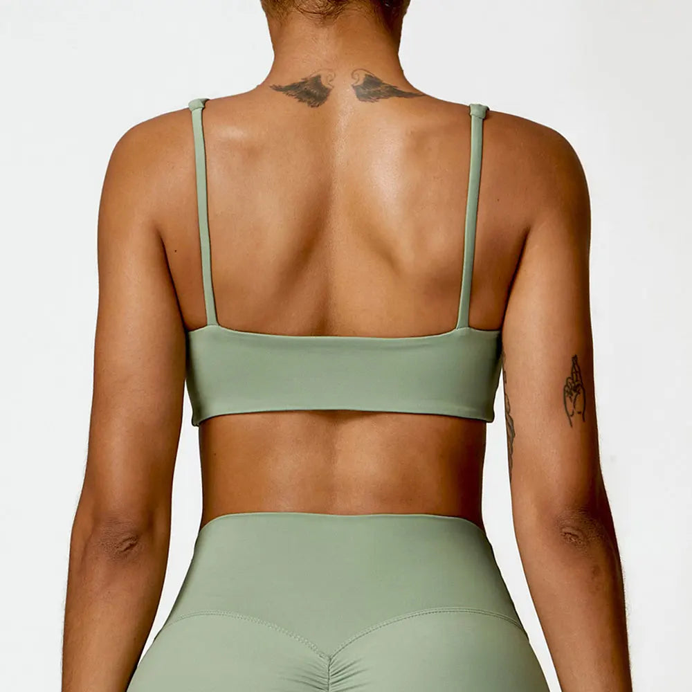 Top de Academia, Top Fitness, Top Esportivo, Roupa de Yoga, Calça de Ginástica, Calça de Academia, Macaquinho de Academia, Moda Fitness, Legging de Academia, Roupa Para Academia, Roupa de Academia, Roupas Fitness, Legging, Top Para Academia, Conjunto Para Academia, Maluh Fit
