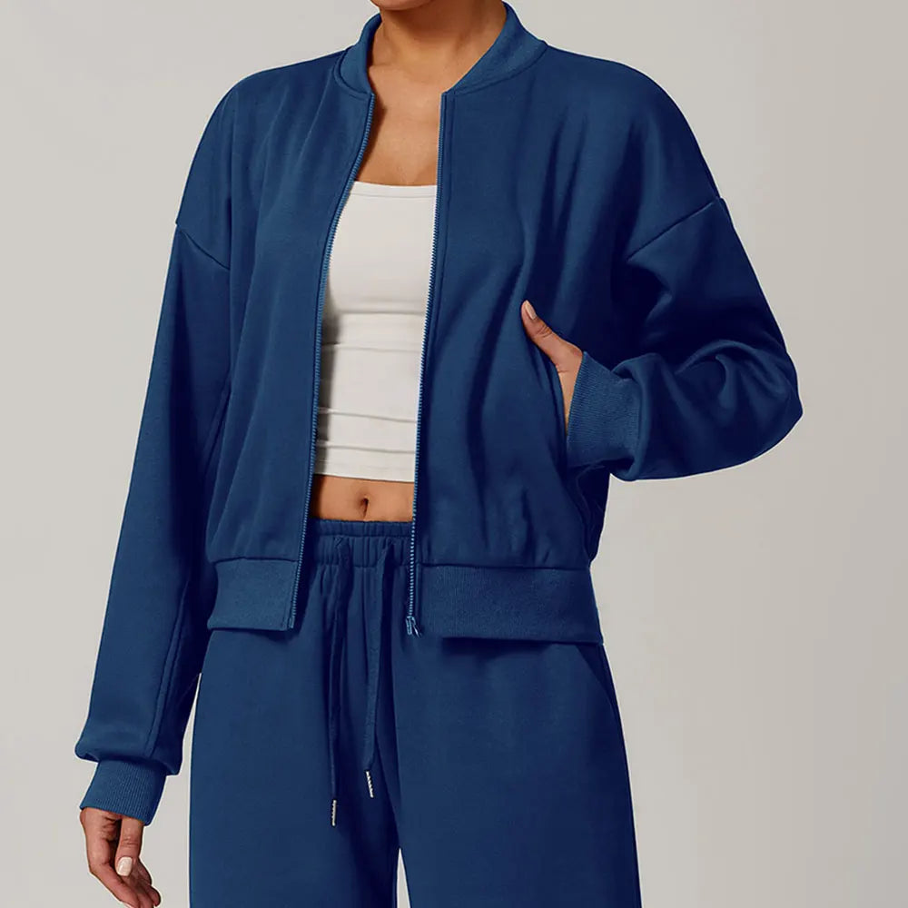 Jaqueta Esportiva de Corrida, Jaqueta de Corrida, Jaqueta Para Corrida, Jaqueta Esportiva, Jaqueta de Moletom, Moletom de Zíper, Jaqueta de Academia, Roupas Para Academia, Roupas de Academia, Moda Fitness, Jaqueta Ginástica, Maluh Fit.