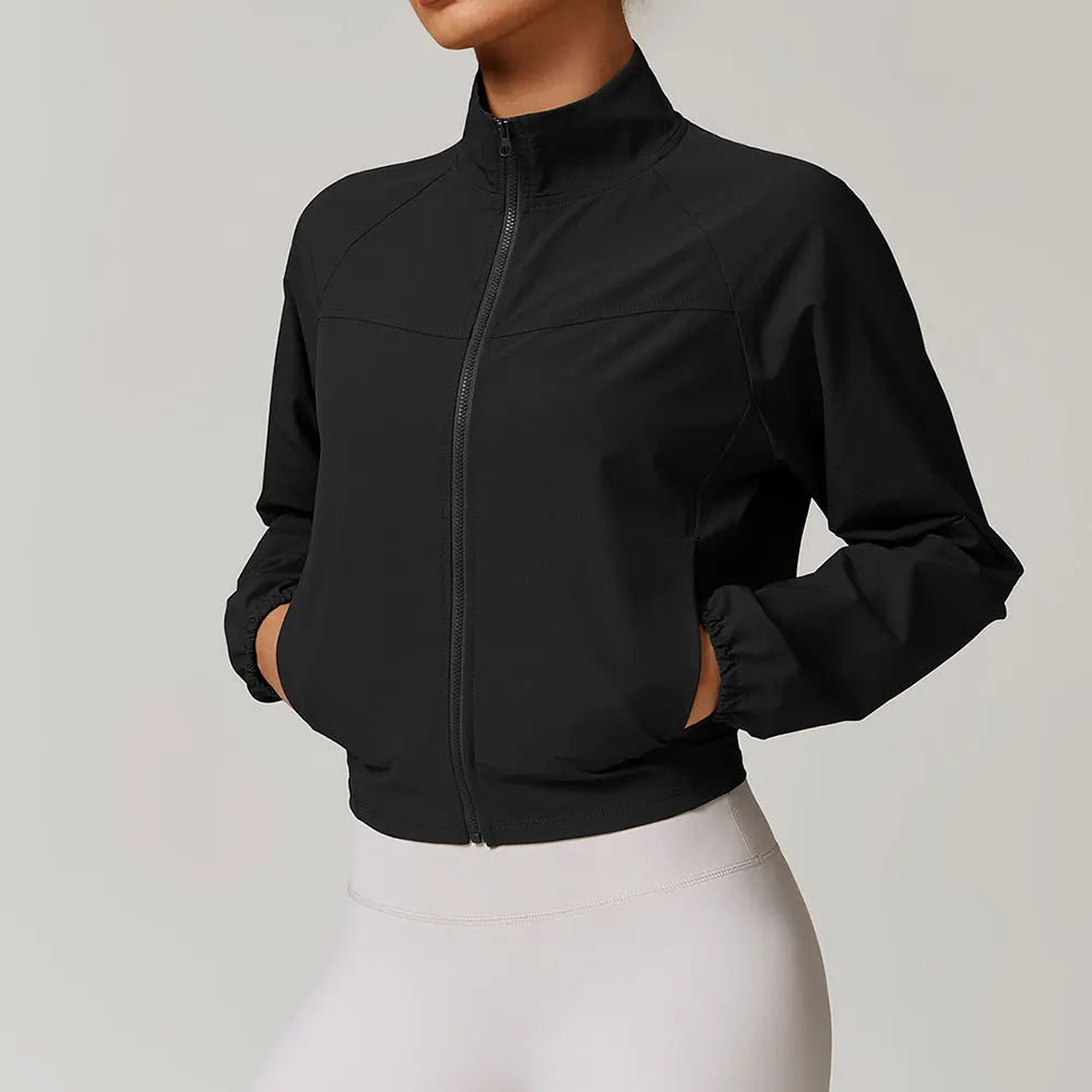 Jaqueta Corta Vento, Jaqueta Corta Vento Feminina, Jaqueta Esportiva de Corrida, Jaqueta de Corrida, Jaqueta Para Corrida, Jaqueta Esportiva, Jaqueta de Moletom, Moletom de Zíper, Jaqueta de Academia, Roupas Para Academia, Roupas de Academia, Moda Fitness, Jaqueta Ginástica, Maluh Fit.