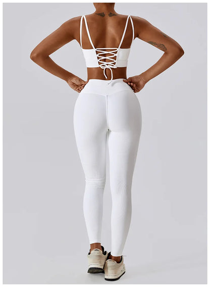 Top de Academia, Top Fitness, Top Esportivo, Roupa de Yoga, Calça Flare, Calça Confortável, Calça de Ginástica, Calça de Academia, Macaquinho de Academia, Moda Fitness, Legging de Academia, Legging Fitness, Macacão de Academia, Macacão de Yoga, Roupa Para Academia, Roupa de Academia, Roupas Fitness, Legging, Top Para Academia, Conjunto Para Academia, Maluh Fit