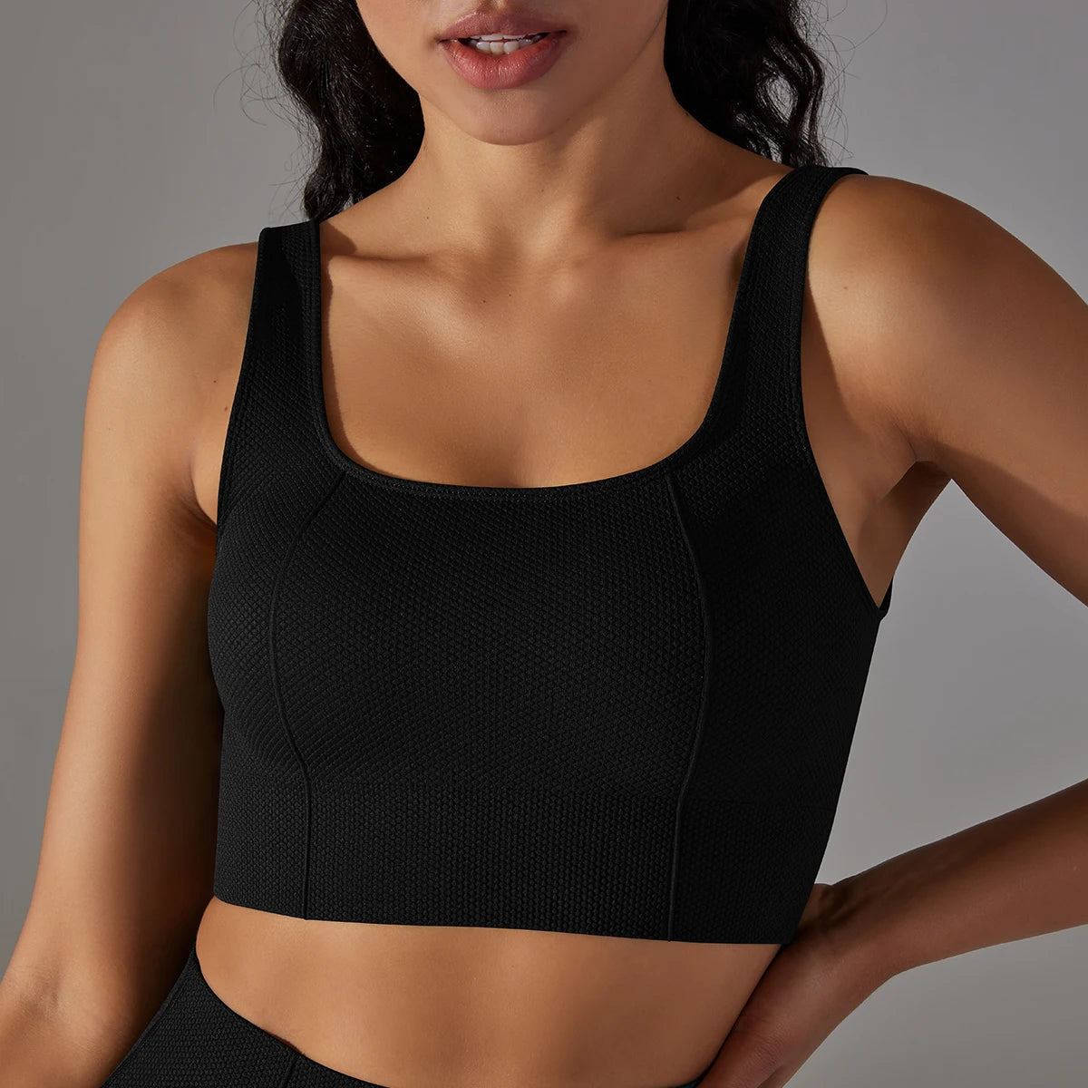 Top de Academia, Top Fitness, Top Esportivo Alta Sustentação, Top de Ginástica, Top Cropped, Roupa de Yoga, Calça de Ginástica, Calça de Academia, Macaquinho de Academia, Moda Fitness, Legging de Academia, Roupa Para Academia, Roupa de Academia, Roupas Fitness, Legging, Top Para Academia, Conjunto Para Academia, Maluh Fit