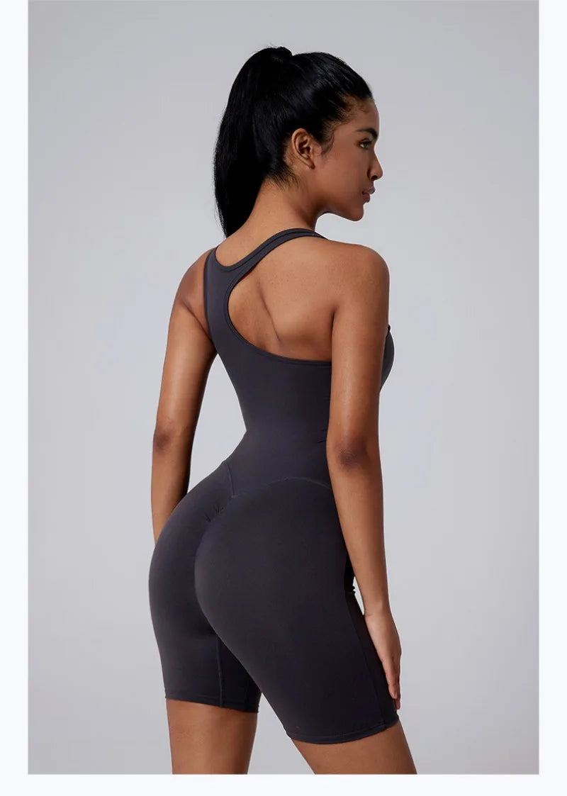 Macacão Fitness, Macaquinho de Academia, Moda Fitness, Legging de Academia, Legging Fitness, Macaquinho Fitness, Macaquinho Esportivo, Macacão de Academia, Macaquinho de Yoga, Macacão de Yoga, Roupa Para Academia, Roupa de Academia, Roupas Fitness, Maluh Fit