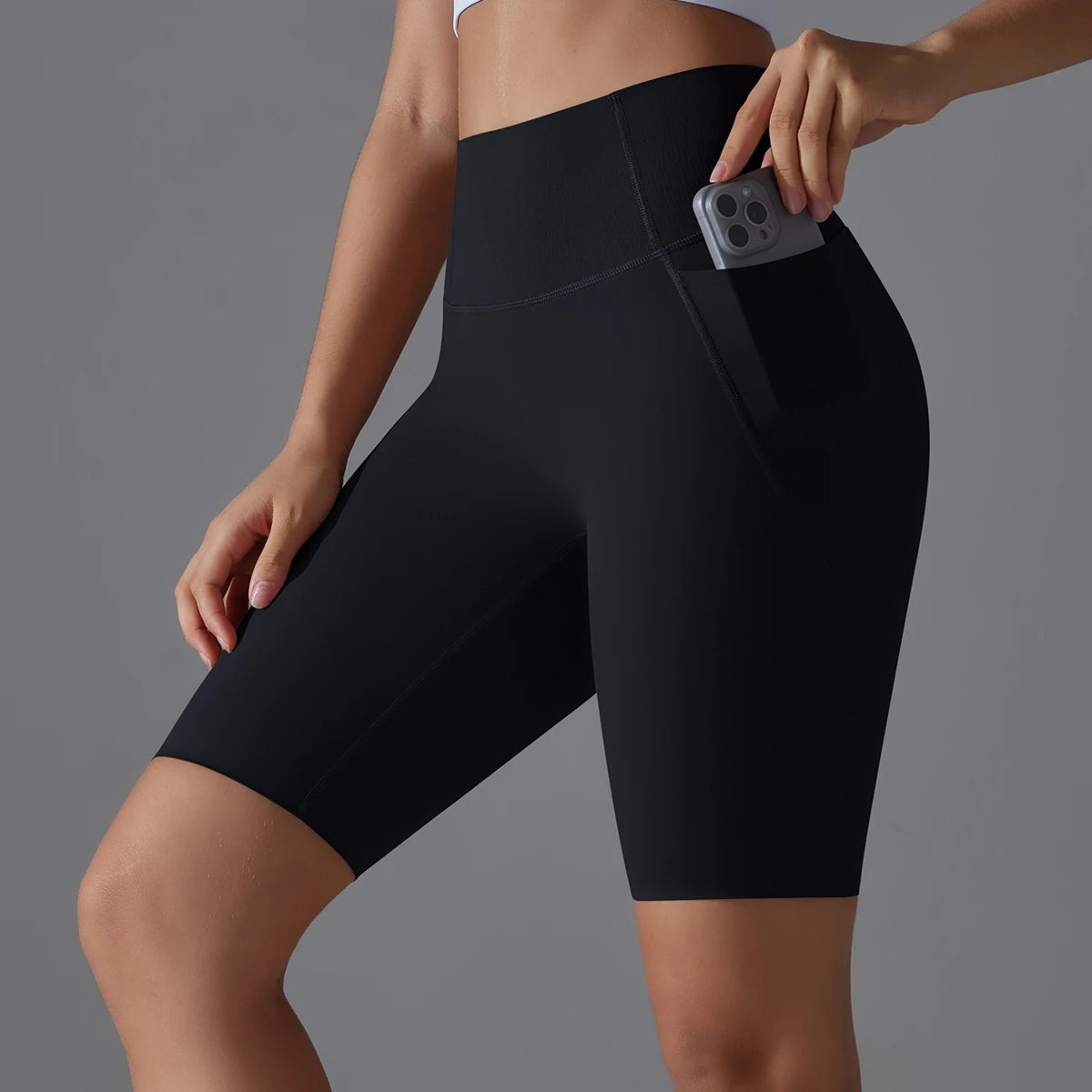 Shorts de Academia, Shorts Com Bolso, Bermuda Com Bolso, Bermuda Para Corrida, Shorts Empina Bumbum, Bermuda Empina Bumbum, Shorts Sem Costura, Bermuda Sem Costura, Shorts de Corrida, Bermuda Fitness, Bermuda Esportiva, Roupa de Yoga, Calça de Ginástica, Calça de Academia, Moda Fitness, Legging de Academia, Legging Fitness, Macacão de Academia, Roupa Para Academia, Roupa de Academia, Roupas Fitness, Shorts Para Academia, Shorts Fitness.