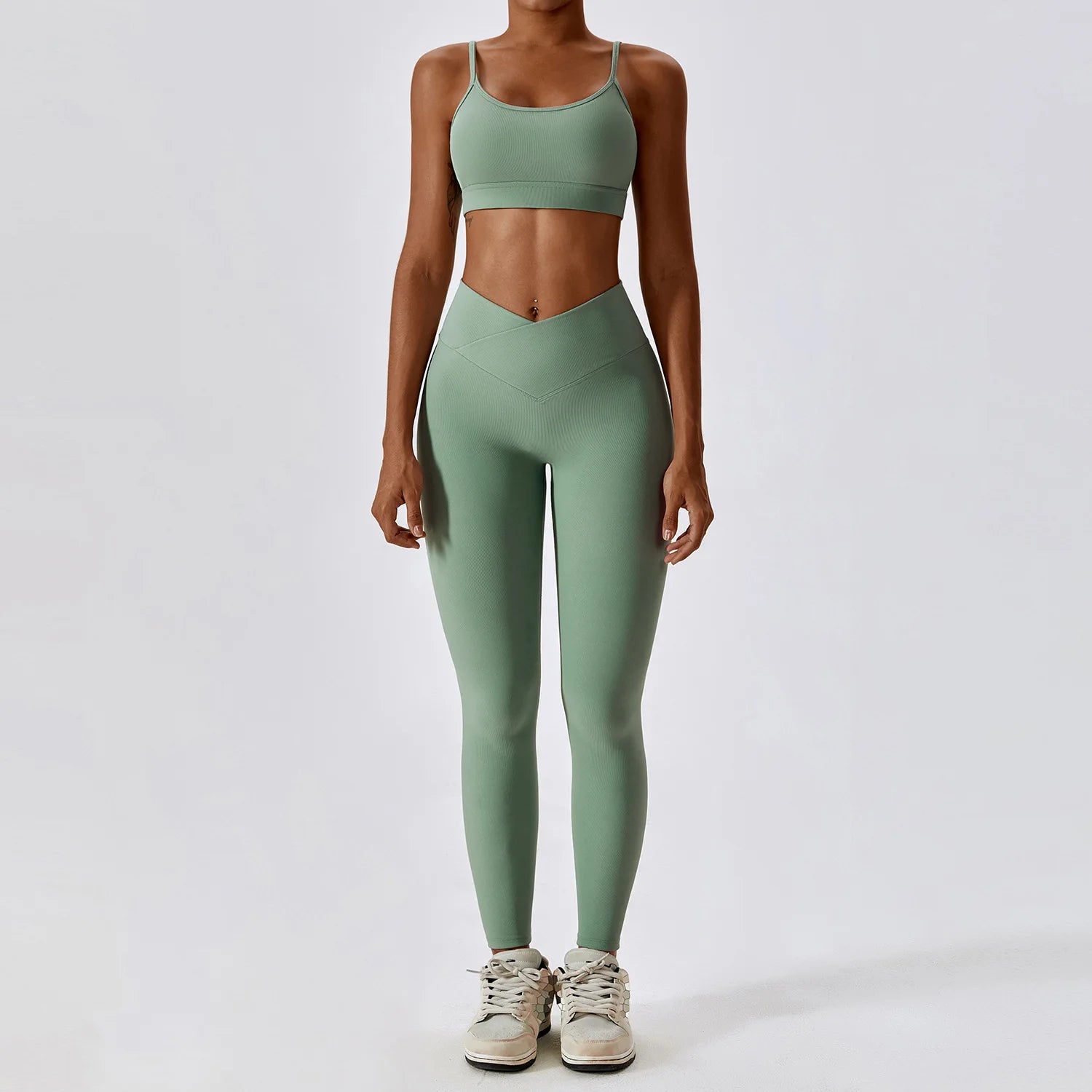 Top de Academia, Top Fitness, Top Esportivo, Roupa de Yoga, Calça Flare, Calça Confortável, Calça de Ginástica, Calça de Academia, Macaquinho de Academia, Moda Fitness, Legging de Academia, Legging Fitness, Macacão de Academia, Macacão de Yoga, Roupa Para Academia, Roupa de Academia, Roupas Fitness, Legging, Top Para Academia, Conjunto Para Academia, Maluh Fit