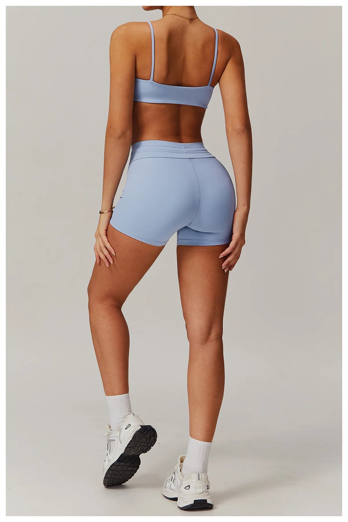 Shorts Sem Costura, Shorts de Academia, Bermuda Fitness, Bermuda Esportiva, Roupa de Yoga, Calça de Ginástica, Calça de Academia, Moda Fitness, Legging de Academia, Legging Fitness, Macacão de Academia, Roupa Para Academia, Roupa de Academia, Roupas Fitness, Shorts Para Academia, Shorts Fitness, Maluh Fit.