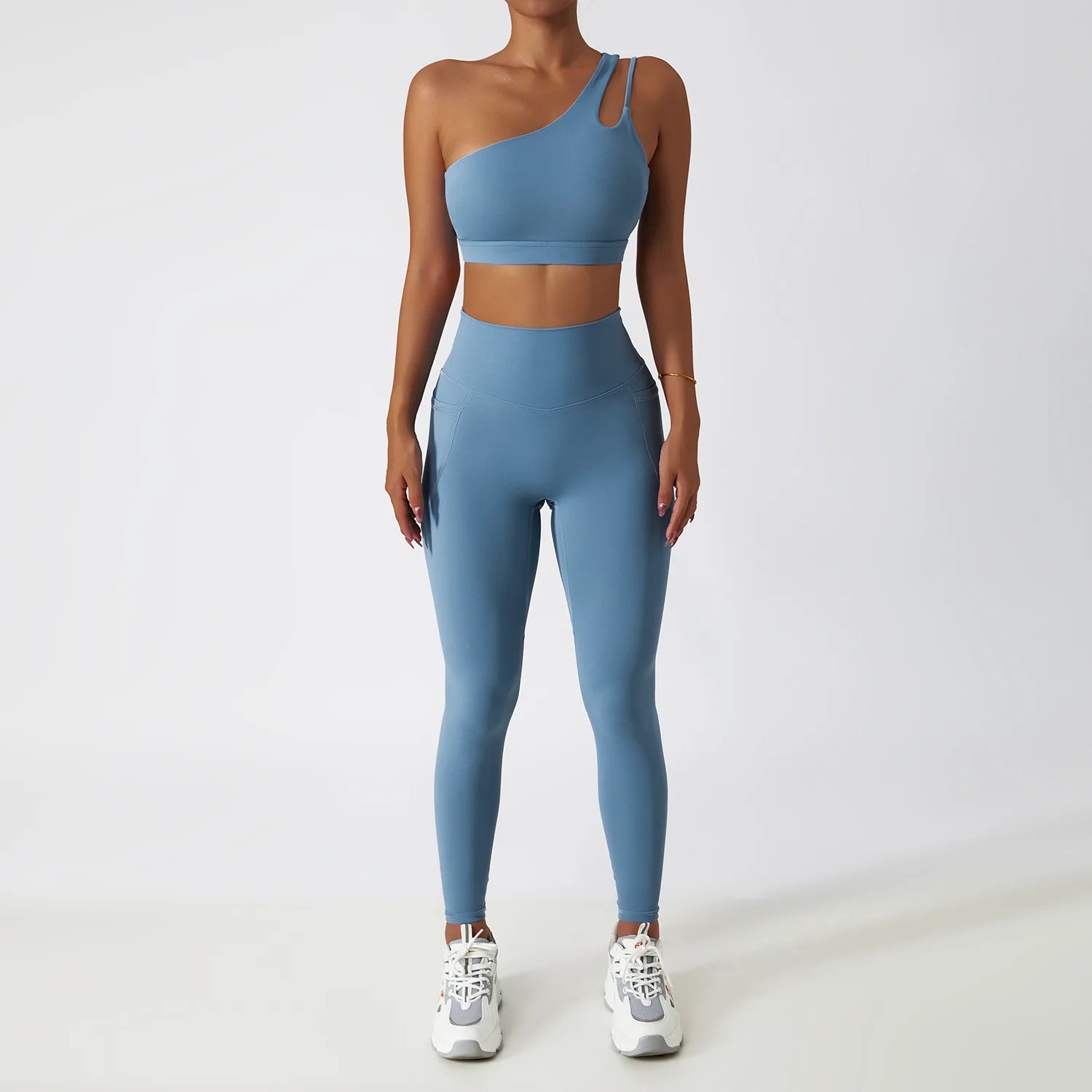 Top de Academia, Top Fitness, Top Esportivo, Roupa de Yoga, Calça Flare, Calça Confortável, Calça de Ginástica, Calça de Academia, Macaquinho de Academia, Moda Fitness, Legging de Academia, Legging Fitness, Macacão de Academia, Macacão de Yoga, Roupa Para Academia, Roupa de Academia, Roupas Fitness, Legging, Top Para Academia, Conjunto Para Academia, Maluh Fit