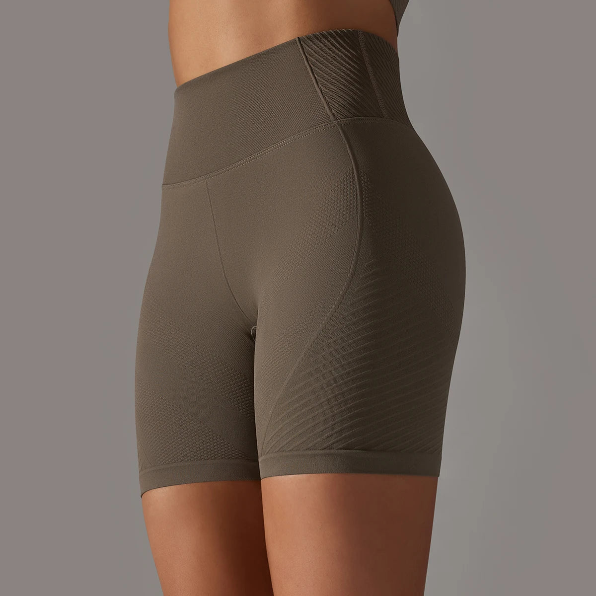 Shorts de Academia, Bermuda Fitness, Bermuda Esportiva, Roupa de Yoga, Calça de Ginástica, Calça de Academia, Moda Fitness, Legging de Academia, Legging Fitness, Macacão de Academia, Roupa Para Academia, Roupa de Academia, Roupas Fitness, Shorts Para Academia, Shorts Fitness, Maluh Fit.