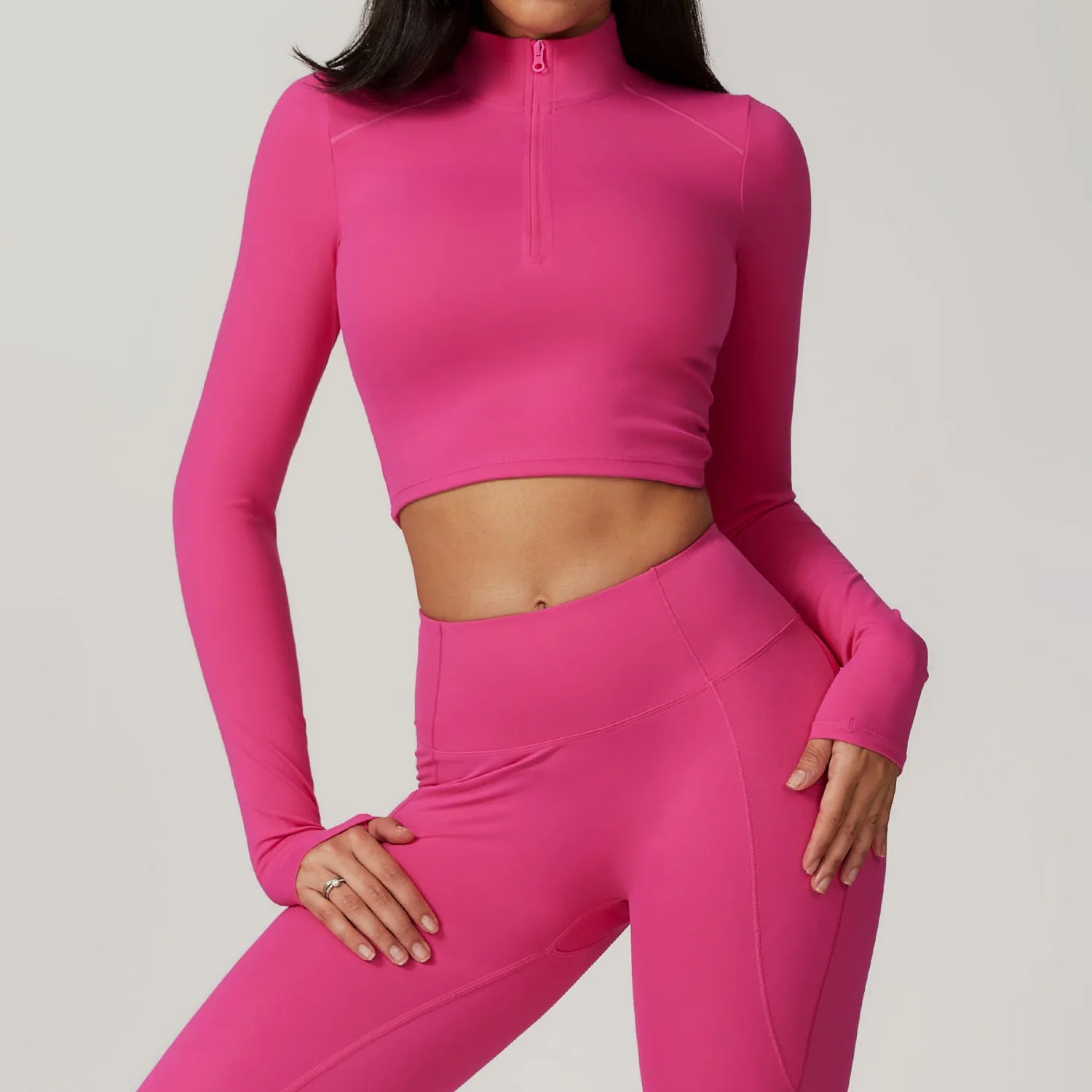 Top Crop, Cropped, Cropped Academia, Cropped Manga Longa, Roupas Esportivas, Camiseta Lupo, Camiseta Academia, Camiseta de Treino, Camiseta Básica, Top Esportivo, Top Academia, Top de Ginástica, Roupas de Yoga, Roupas de Academia, Moda Fitness, Roupas Para Academia, Roupas de Ginástica, Maluh Fit.