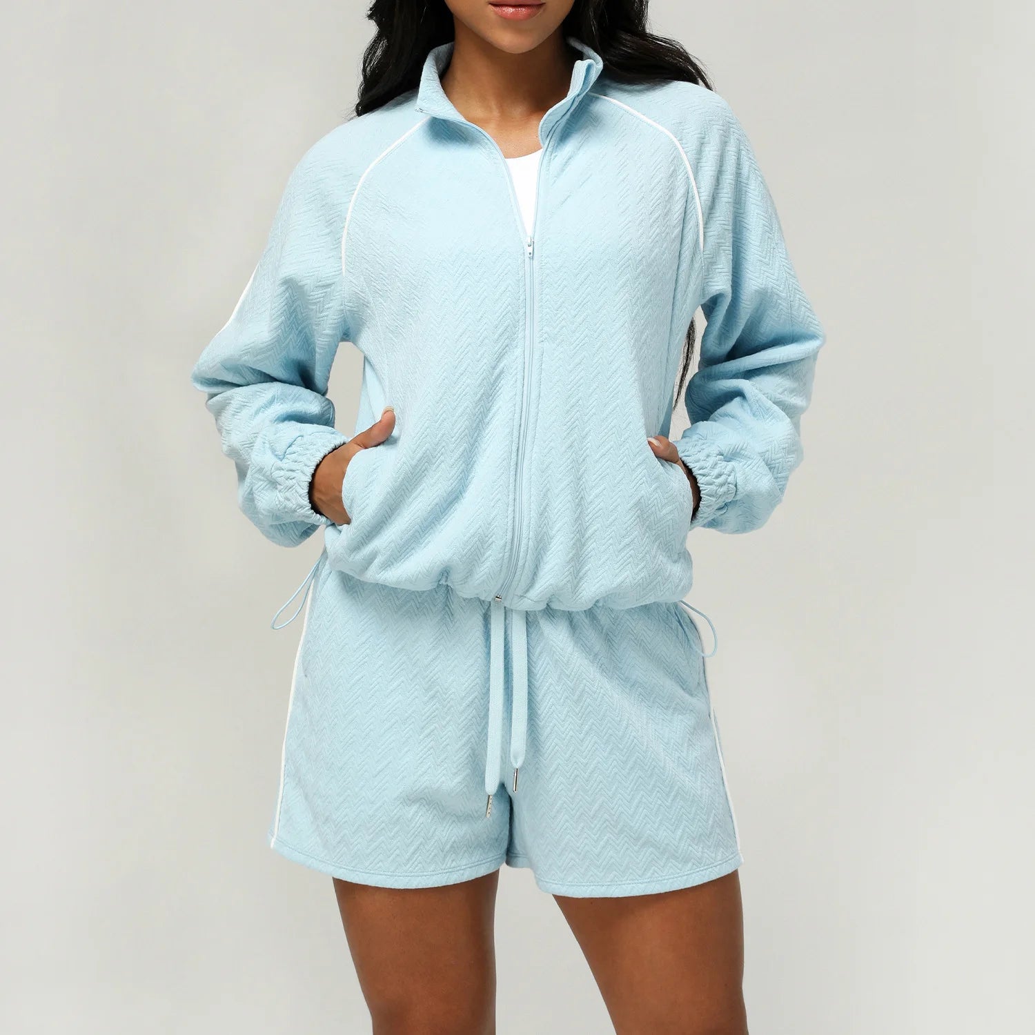 Conjunto Fitness, Conjunto de Academia, Conjunto de Ginástica Sem Costura, Conjunto Sem Costura Academia, Top de Academia, Top Fitness, Top Esportivo, Roupa de Yoga, Shorts Sem Costura, Shorts Academia, Bermuda de Ginástica, Bermuda Confortável, Shorts Yoga, Moda Fitness, Roupa Para Academia, Roupa de Academia, Roupas Fitness, Legging, Top Para Academia, Conjunto Para Academia, Maluh Fit