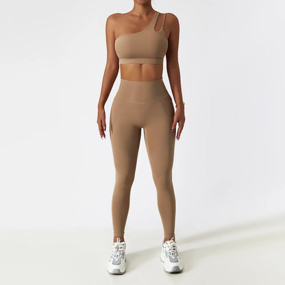 Top de Academia, Top Fitness, Top Esportivo, Roupa de Yoga, Calça Flare, Calça Confortável, Calça de Ginástica, Calça de Academia, Macaquinho de Academia, Moda Fitness, Legging de Academia, Legging Fitness, Macacão de Academia, Macacão de Yoga, Roupa Para Academia, Roupa de Academia, Roupas Fitness, Legging, Top Para Academia, Conjunto Para Academia, Maluh Fit