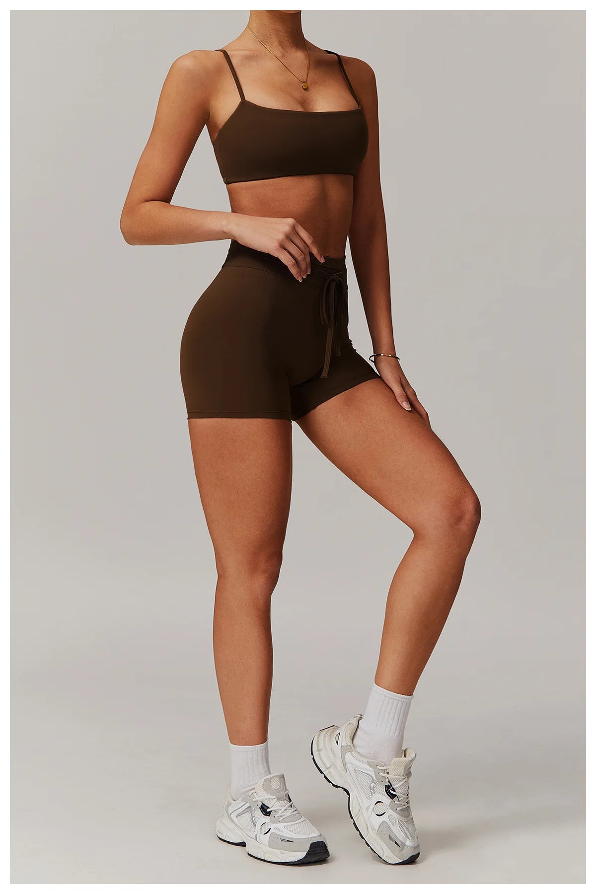 Shorts Sem Costura, Shorts de Academia, Bermuda Fitness, Bermuda Esportiva, Roupa de Yoga, Calça de Ginástica, Calça de Academia, Moda Fitness, Legging de Academia, Legging Fitness, Macacão de Academia, Roupa Para Academia, Roupa de Academia, Roupas Fitness, Shorts Para Academia, Shorts Fitness, Maluh Fit.