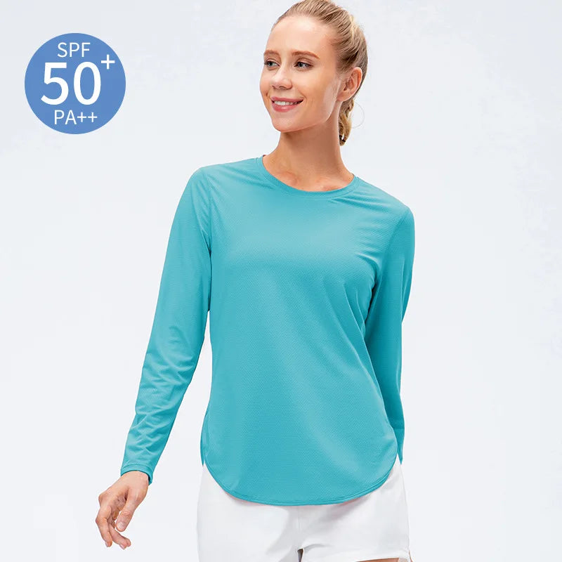Camiseta Fitness, Proteção Solar UV 50+, Manga Longa, Moda Esportiva, Conforto e Estilo, Treino Ao Ar Livre, Tecnologia UV, Roupa Respirável, Look Fitness, Alta Performance, Secagem Rápida, Movimento Livre, Estilo Casual, Moda Feminina, Proteção e Conforto, Maluh Fit.