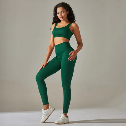 Legging Sem Costura, Top Sem Costura, Top Alta Sustentação, Sutiã Esportivo, Top de Academia, Top Fitness, Top Esportivo, Roupa de Yoga, Calça Flare, Calça Confortável, Calça de Ginástica, Calça de Academia, Macaquinho de Academia, Moda Fitness, Legging de Academia, Legging Fitness, Macacão de Academia, Macacão de Yoga, Roupa Para Academia, Roupa de Academia, Roupas Fitness, Legging, Top Para Academia, Conjunto Para Academia, Maluh Fit.