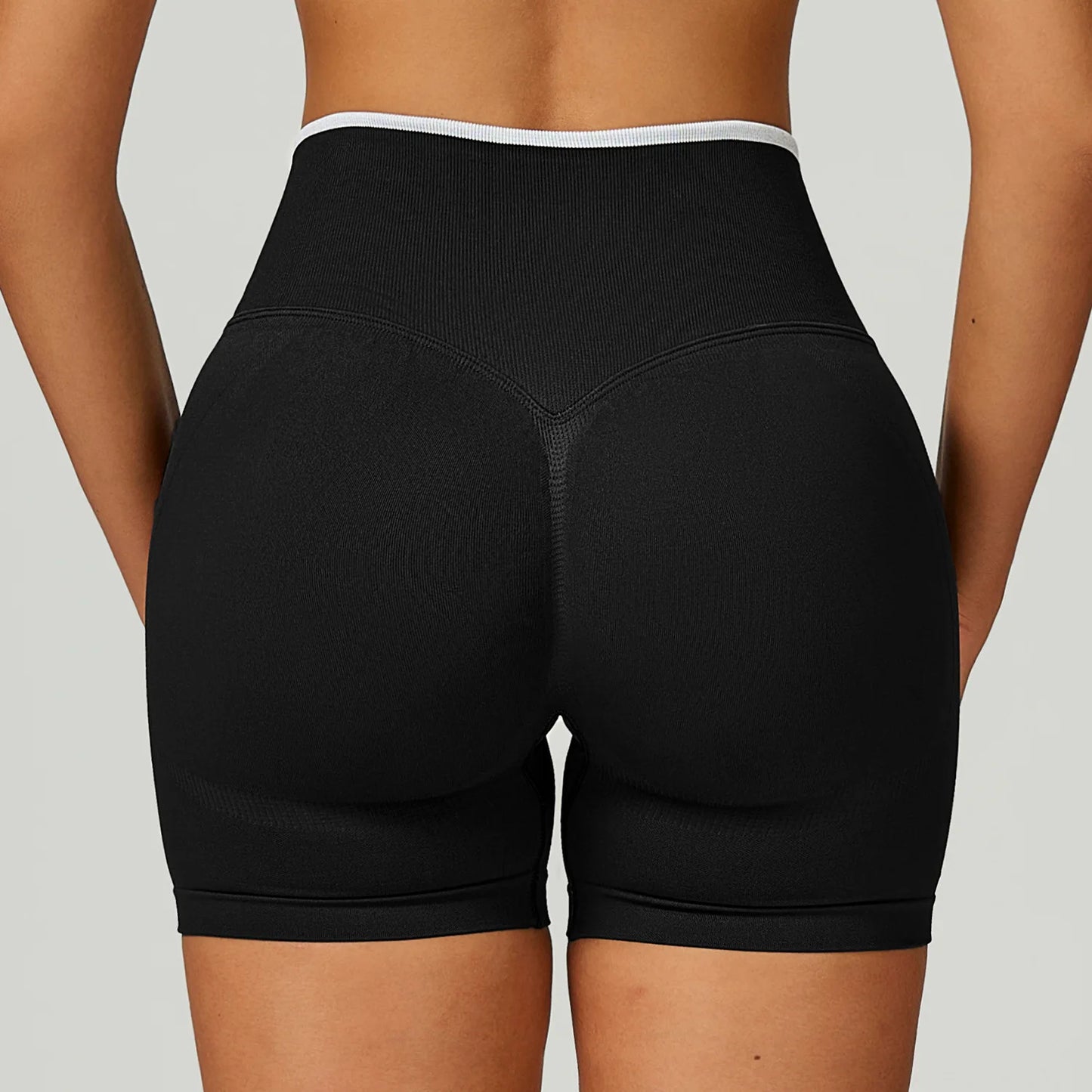 Shorts Esportivo Ivara