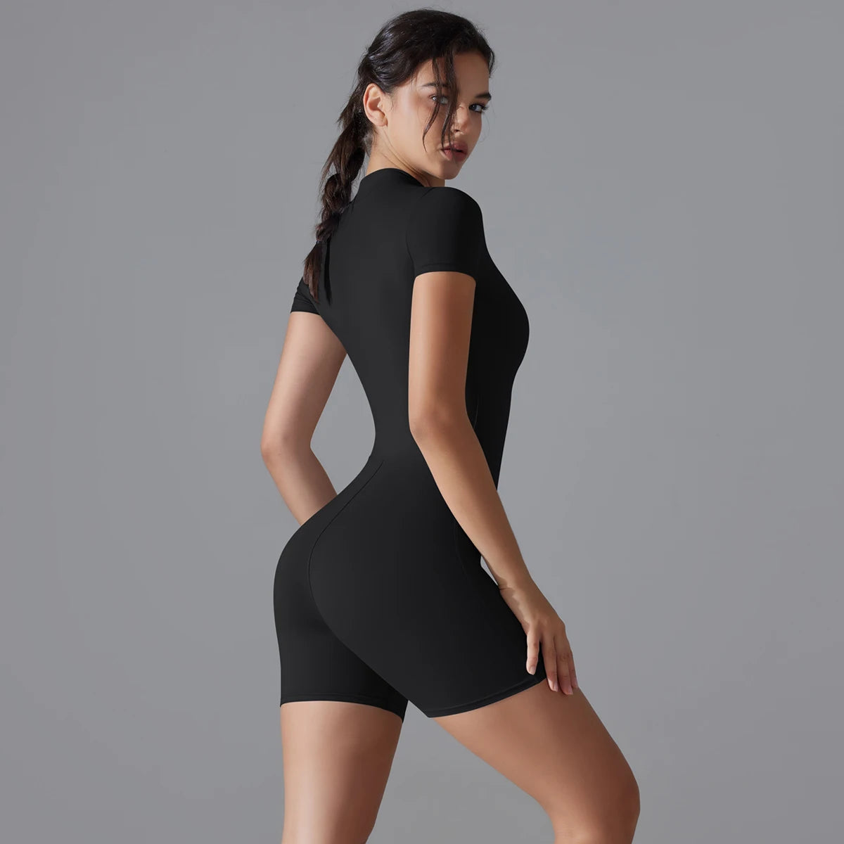 Macacão Fitness, Macaquinho de Academia, Moda Fitness, Legging de Academia, Legging Fitness, Macaquinho Fitness, Macaquinho Esportivo, Macacão de Academia, Macaquinho de Yoga, Macacão de Yoga, Roupa Para Academia, Roupas Fitness, Roupas de Academia.