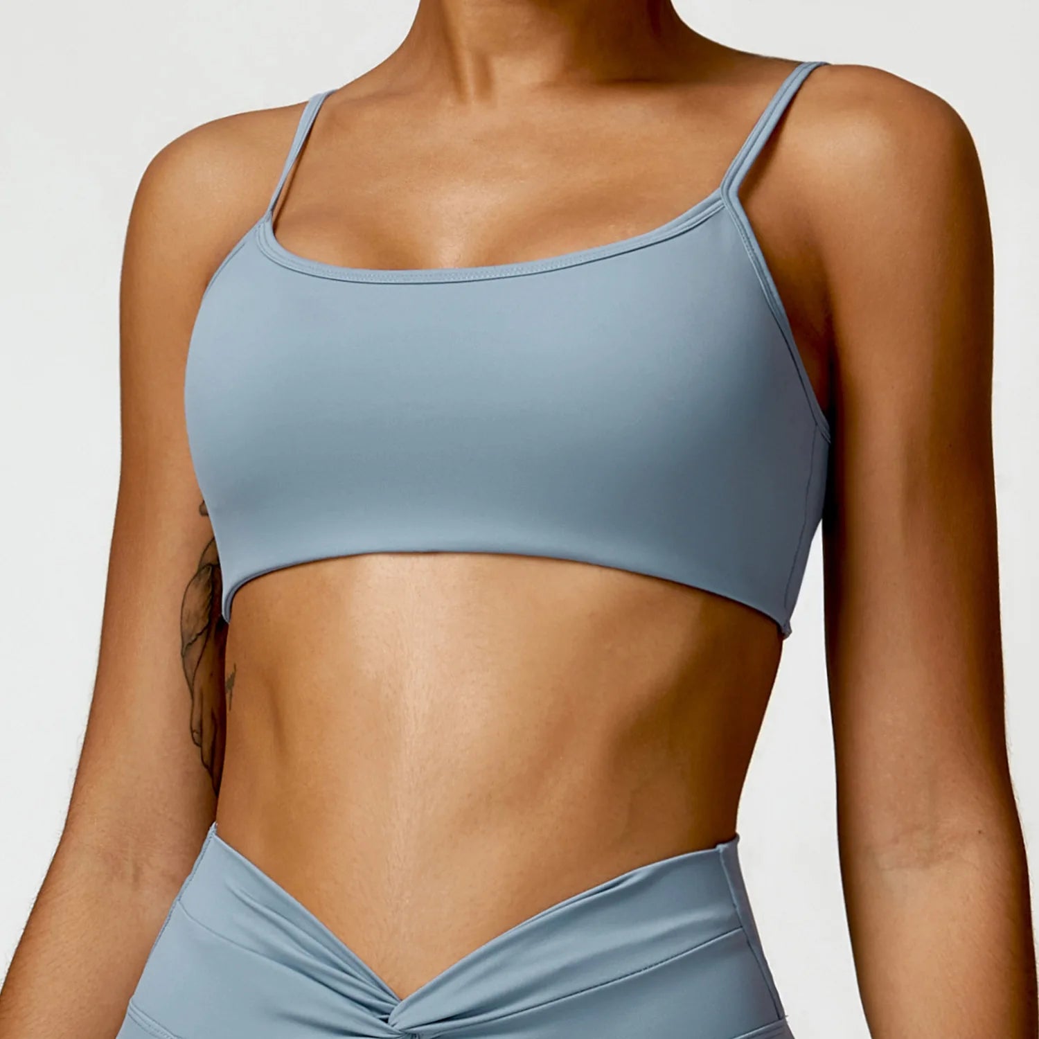 Top de Academia, Top Fitness, Top Esportivo, Roupa de Yoga, Calça de Ginástica, Calça de Academia, Macaquinho de Academia, Moda Fitness, Legging de Academia, Roupa Para Academia, Roupa de Academia, Roupas Fitness, Legging, Top Para Academia, Conjunto Para Academia, Maluh Fit