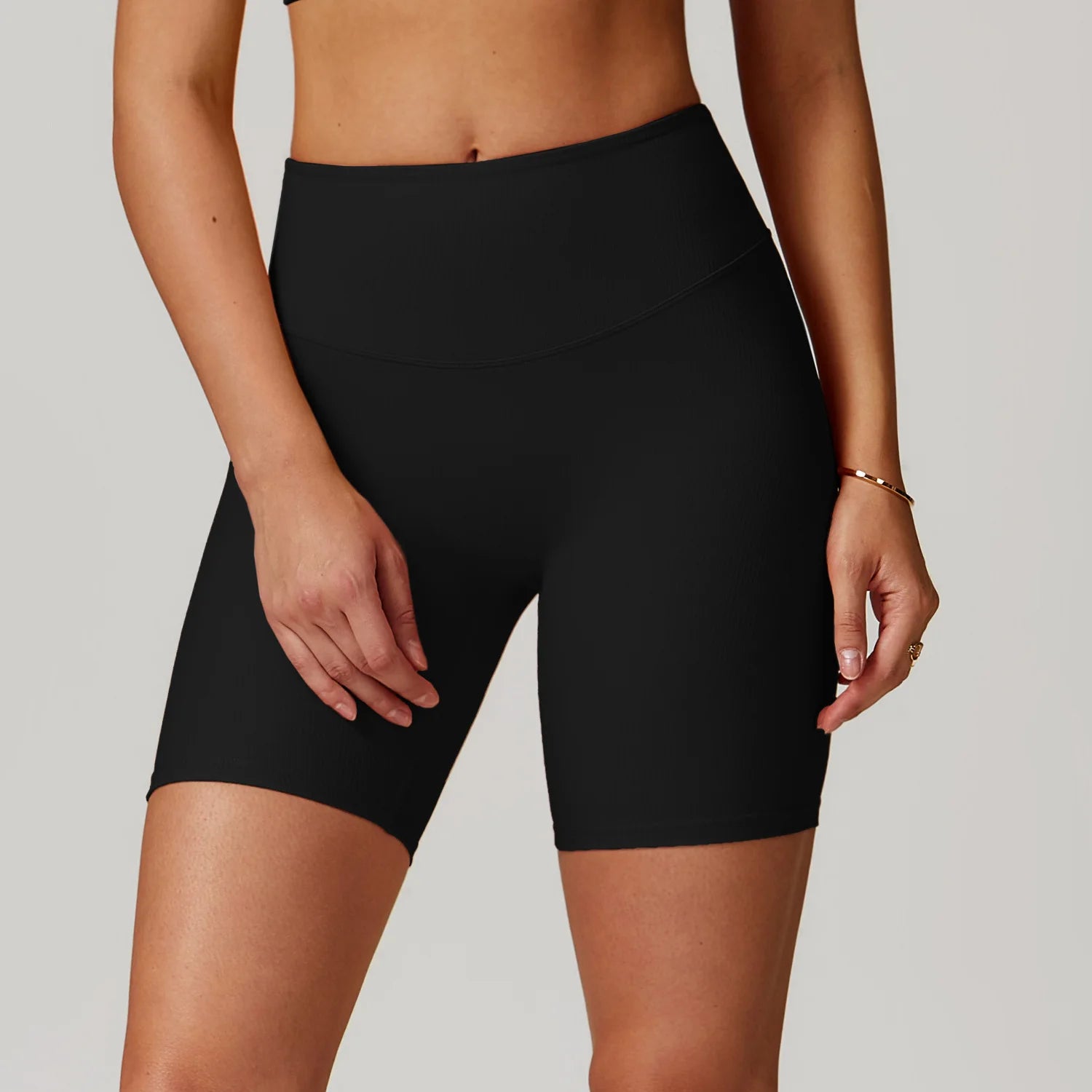 Shorts de Academia, Bermuda Fitness, Bermuda Esportiva, Roupa de Yoga, Calça de Ginástica, Calça de Academia, Moda Fitness, Legging de Academia, Legging Fitness, Macacão de Academia, Roupa Para Academia, Roupa de Academia, Roupas Fitness, Shorts Para Academia, Shorts Fitness, Maluh Fit.