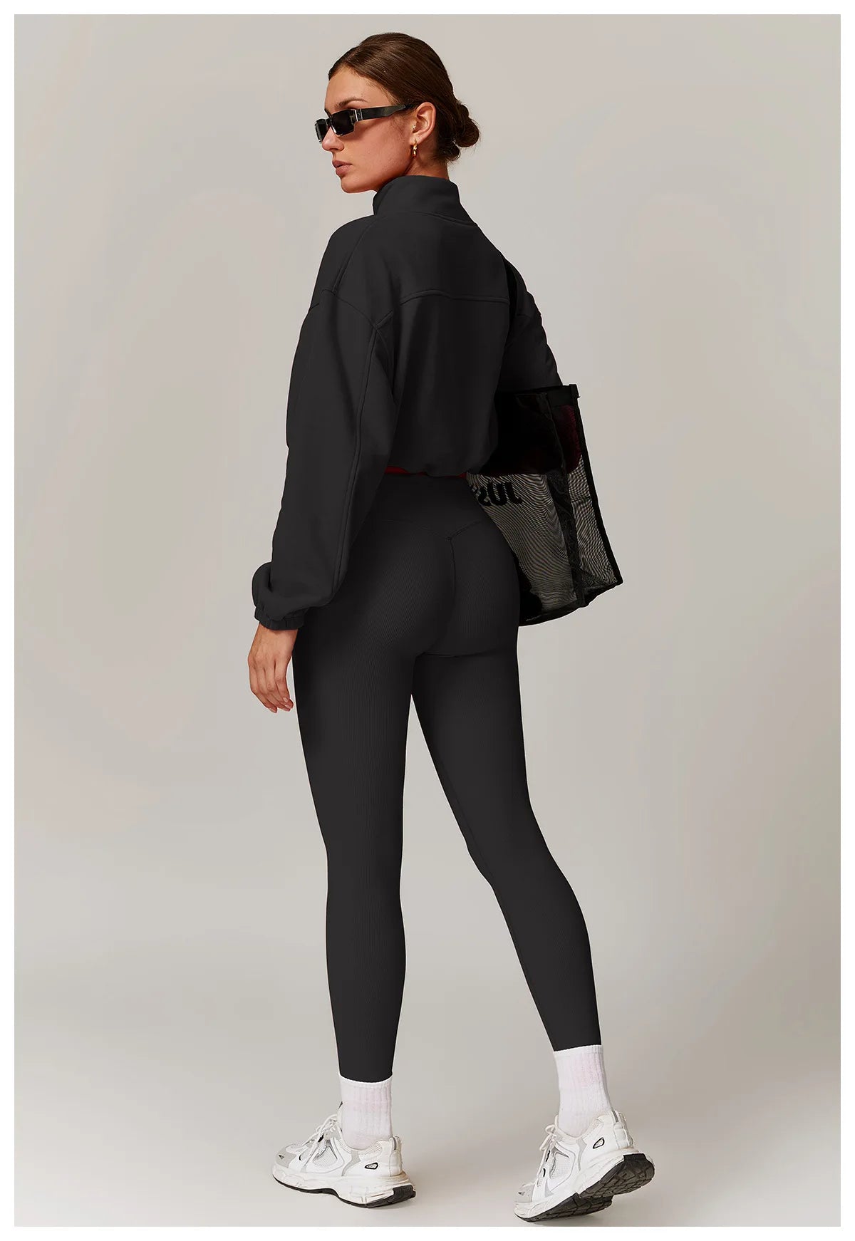 Jaqueta Fleece, Fleece Feminina, Jaqueta Fleece Feminina, Jaqueta Corta Vento, Corta Vento Feminina, Jaqueta Corta Vento Feminina, Jaqueta Esportiva de Corrida, Jaqueta de Corrida, Jaqueta Para Corrida, Jaqueta Esportiva, Jaqueta de Moletom, Moletom de Zíper, Jaqueta de Academia, Roupas Para Academia, Roupas de Academia, Moda Fitness, Jaqueta Ginástica, Maluh Fit.