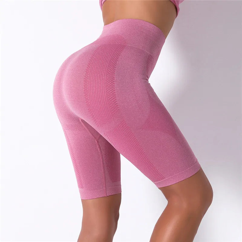 Bermuda Sem Costura, Bermuda de Academia, Bermuda Fitness, Bermuda Esportiva, Roupa de Yoga, Calça de Ginástica, Calça de Academia, Moda Fitness, Legging de Academia, Legging Fitness, Macacão de Academia, Roupa Para Academia, Roupa de Academia, Roupas Fitness, Shorts Para Academia, Shorts Fitness, Maluh Fit