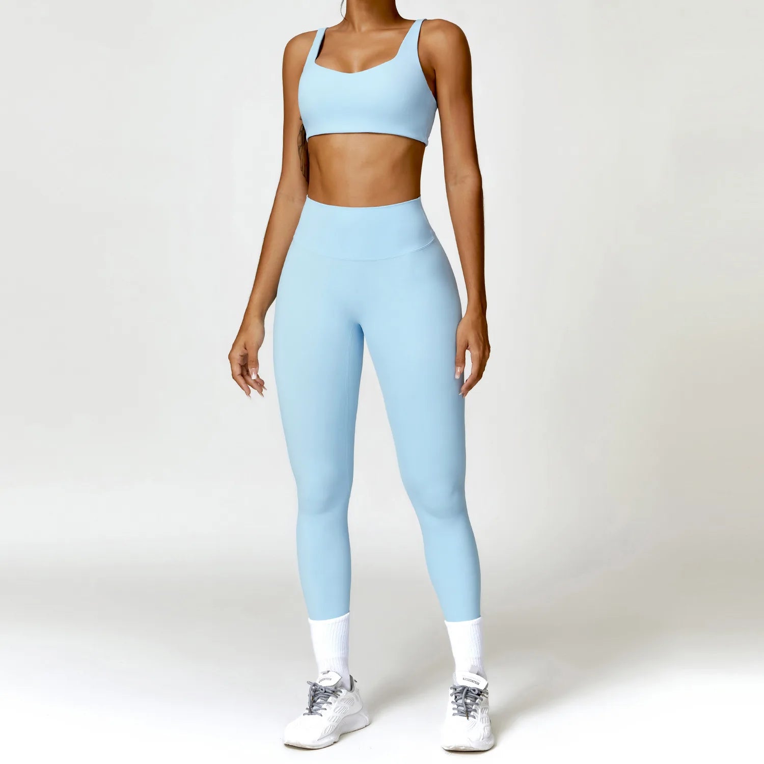 Top de Academia, Top Fitness, Top Esportivo, Roupa de Yoga, Calça Flare, Calça Confortável, Calça de Ginástica, Calça de Academia, Macaquinho de Academia, Moda Fitness, Legging de Academia, Legging Fitness, Macacão de Academia, Macacão de Yoga, Roupa Para Academia, Roupa de Academia, Roupas Fitness, Legging, Top Para Academia, Conjunto Para Academia, Maluh Fit