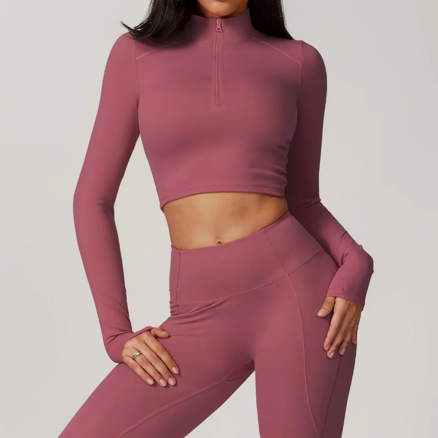 Top Crop, Cropped, Cropped Academia, Cropped Manga Longa, Roupas Esportivas, Camiseta Lupo, Camiseta Academia, Camiseta de Treino, Camiseta Básica, Top Esportivo, Top Academia, Top de Ginástica, Roupas de Yoga, Roupas de Academia, Moda Fitness, Roupas Para Academia, Roupas de Ginástica, Maluh Fit.