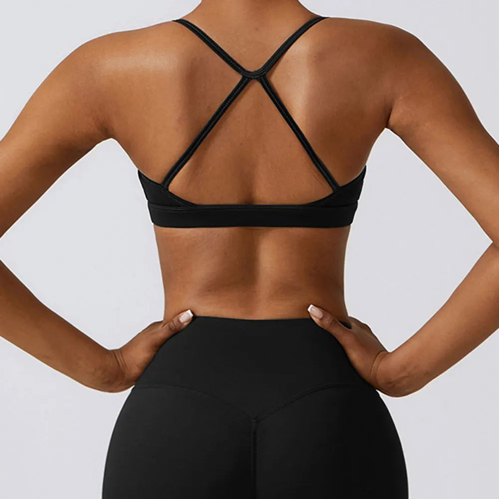 Top de Academia, Top Fitness, Top Esportivo, Roupa de Yoga, Calça de Ginástica, Calça de Academia, Macaquinho de Academia, Moda Fitness, Legging de Academia, Roupa Para Academia, Roupa de Academia, Roupas Fitness, Legging, Top Para Academia, Conjunto Para Academia, Maluh Fit