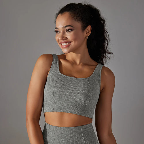 Top de Academia, Top Fitness, Top Esportivo Alta Sustentação, Top de Ginástica, Top Cropped, Roupa de Yoga, Calça de Ginástica, Calça de Academia, Macaquinho de Academia, Moda Fitness, Legging de Academia, Roupa Para Academia, Roupa de Academia, Roupas Fitness, Legging, Top Para Academia, Conjunto Para Academia, Maluh Fit