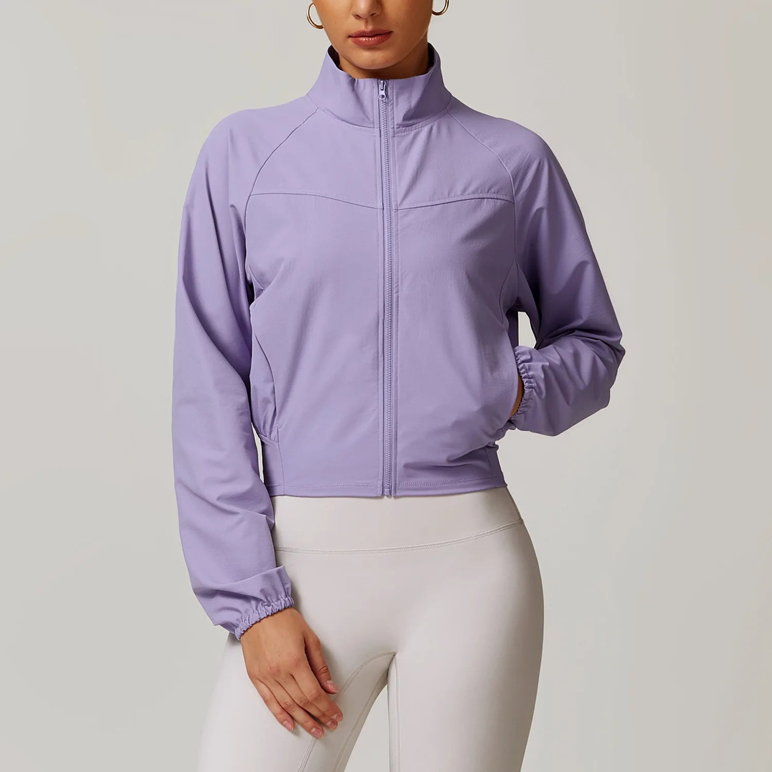 Jaqueta Corta Vento, Jaqueta Corta Vento Feminina, Jaqueta Esportiva de Corrida, Jaqueta de Corrida, Jaqueta Para Corrida, Jaqueta Esportiva, Jaqueta de Moletom, Moletom de Zíper, Jaqueta de Academia, Roupas Para Academia, Roupas de Academia, Moda Fitness, Jaqueta Ginástica, Maluh Fit.