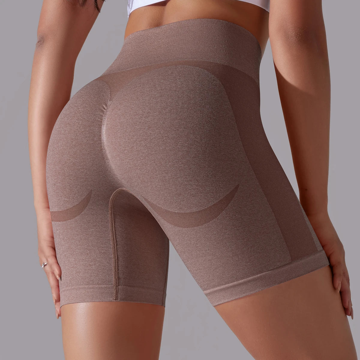 Shorts de Academia, Bermuda Fitness, Bermuda Esportiva, Roupa de Yoga, Calça de Ginástica, Calça de Academia, Moda Fitness, Legging de Academia, Legging Fitness, Macacão de Academia, Roupa Para Academia, Roupa de Academia, Roupas Fitness, Shorts Para Academia, Shorts Fitness, Maluh Fit.
