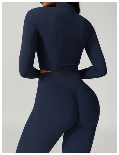 Top Crop, Cropped, Cropped Academia, Cropped Manga Longa, Roupas Esportivas, Camiseta Lupo, Camiseta Academia, Camiseta de Treino, Camiseta Básica, Top Esportivo, Top Academia, Top de Ginástica, Roupas de Yoga, Roupas de Academia, Moda Fitness, Roupas Para Academia, Roupas de Ginástica, Maluh Fit.