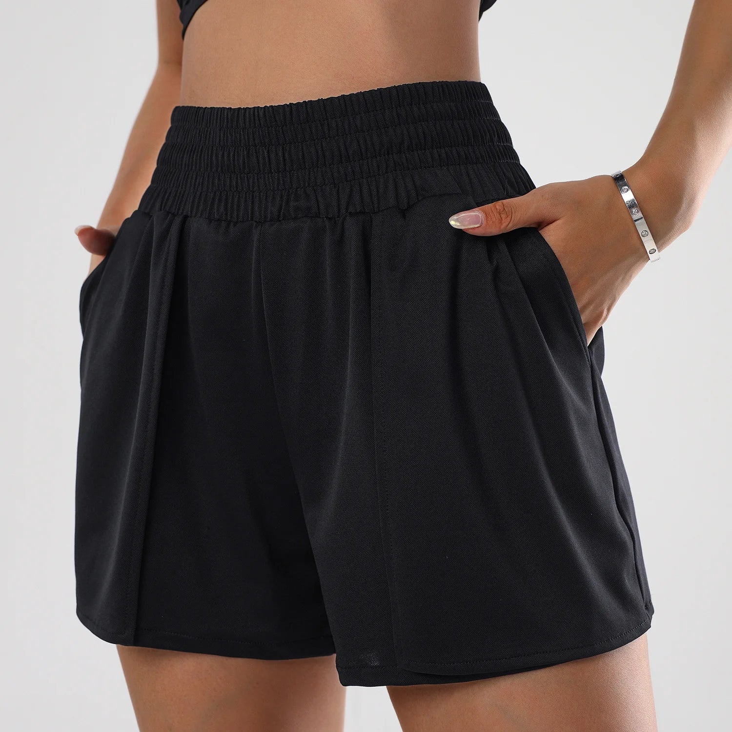 Shorts de Corrida, Shorts de Academia, Bermuda Fitness, Bermuda Esportiva, Roupa de Yoga, Calça de Ginástica, Calça de Academia, Moda Fitness, Legging de Academia, Legging Fitness, Macacão de Academia, Roupa Para Academia, Roupa de Academia, Roupas Fitness, Shorts Para Academia, Shorts Fitness, Maluh Fit.
