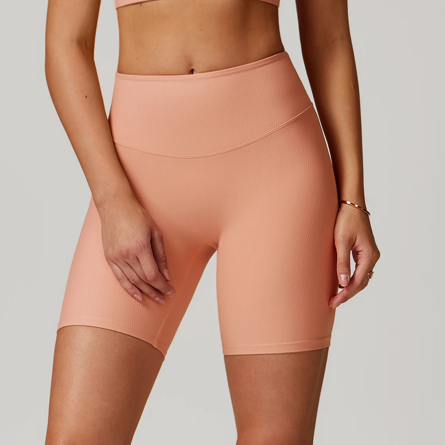 Shorts de Academia, Bermuda Fitness, Bermuda Esportiva, Roupa de Yoga, Calça de Ginástica, Calça de Academia, Moda Fitness, Legging de Academia, Legging Fitness, Macacão de Academia, Roupa Para Academia, Roupa de Academia, Roupas Fitness, Shorts Para Academia, Shorts Fitness, Maluh Fit.