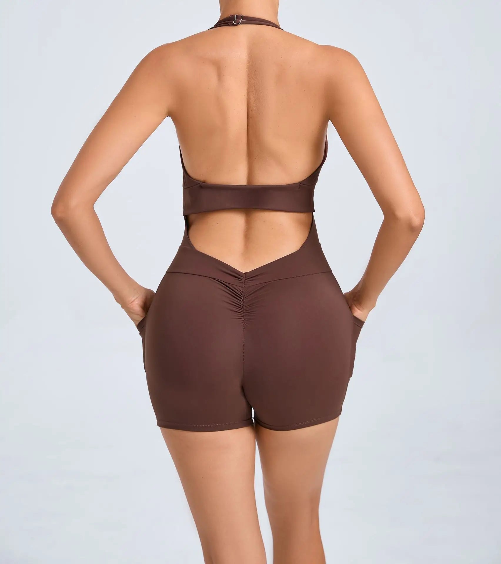 Macacão Frente Única, Macacão Esportivo Frente Única, Macacão Fitness, Macacão com Bolso, Macacão de Academia Com Bolso, Macaquinho de Academia, Moda Fitness, Legging de Academia, Legging Fitness, Macaquinho Fitness, Macaquinho Esportivo, Macacão de Academia, Macaquinho de Yoga, Macacão de Yoga, Roupa Para Academia, Roupa de Academia, Roupas Fitness, Maluh Fit.
