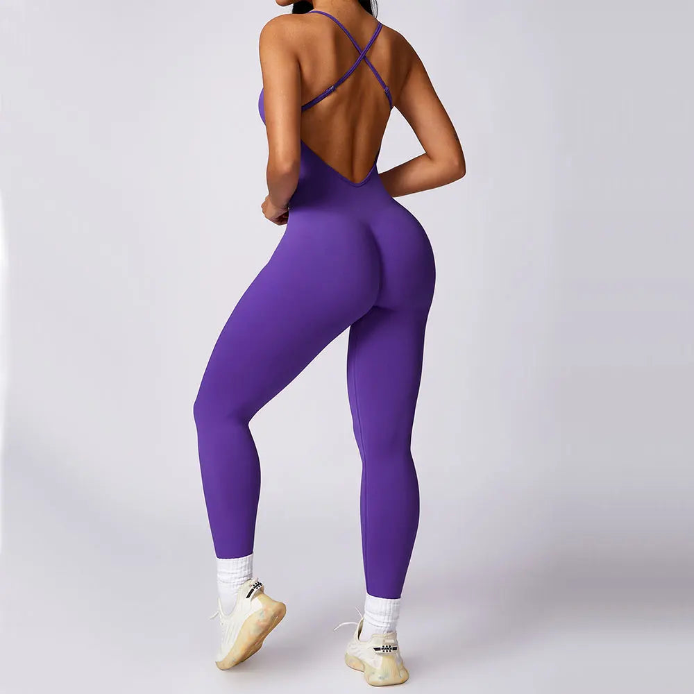 Macacão Fitness, Back V, Sem Costura, Moda Esportiva, Conforto Total, Look Moderno, Ajuste Perfeito, Alta Elasticidade, Design Ergonômico, Secagem Rápida, Estilo Feminino, Treino Com Estilo, Roupas Fitness, Tecnologia Seamless, Tendência Fitness, Maluh Fit.