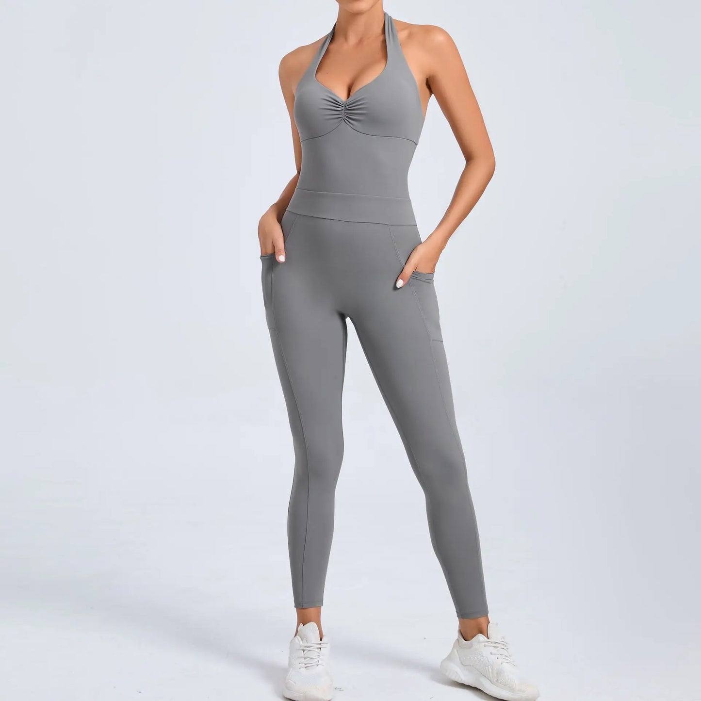 Macacão Frente Única, Macacão Esportivo Frente Única, Macacão Fitness, Macacão com Bolso, Macacão de Academia Com Bolso, Macaquinho de Academia, Moda Fitness, Legging de Academia, Legging Fitness, Macaquinho Fitness, Macaquinho Esportivo, Macacão de Academia, Macaquinho de Yoga, Macacão de Yoga, Roupa Para Academia, Roupa de Academia, Roupas Fitness, Maluh Fit.