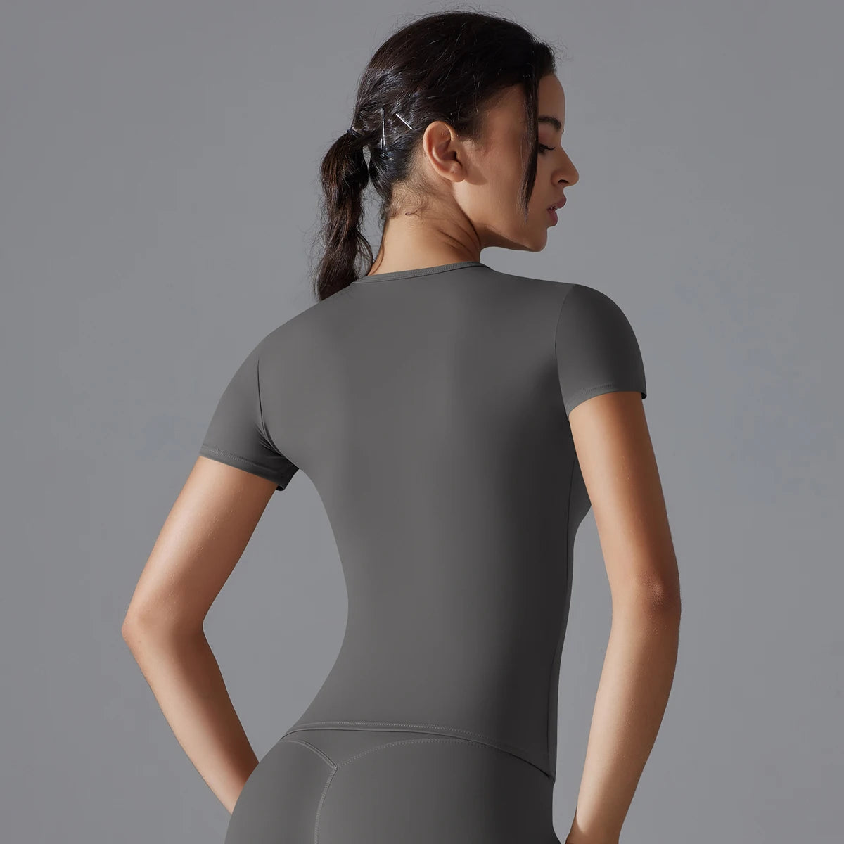 Top Crop, Cropped, Cropped Academia, Roupas Esportivas, Camiseta Lupo, Camiseta Academia, Camiseta de Treino, Camiseta Básica, Top Esportivo, Top Academia, Top de Ginástica, Roupas de Yoga, Roupas de Academia, Moda Fitness, Roupas Para Academia, Roupas de Ginástica, Maluh Fit